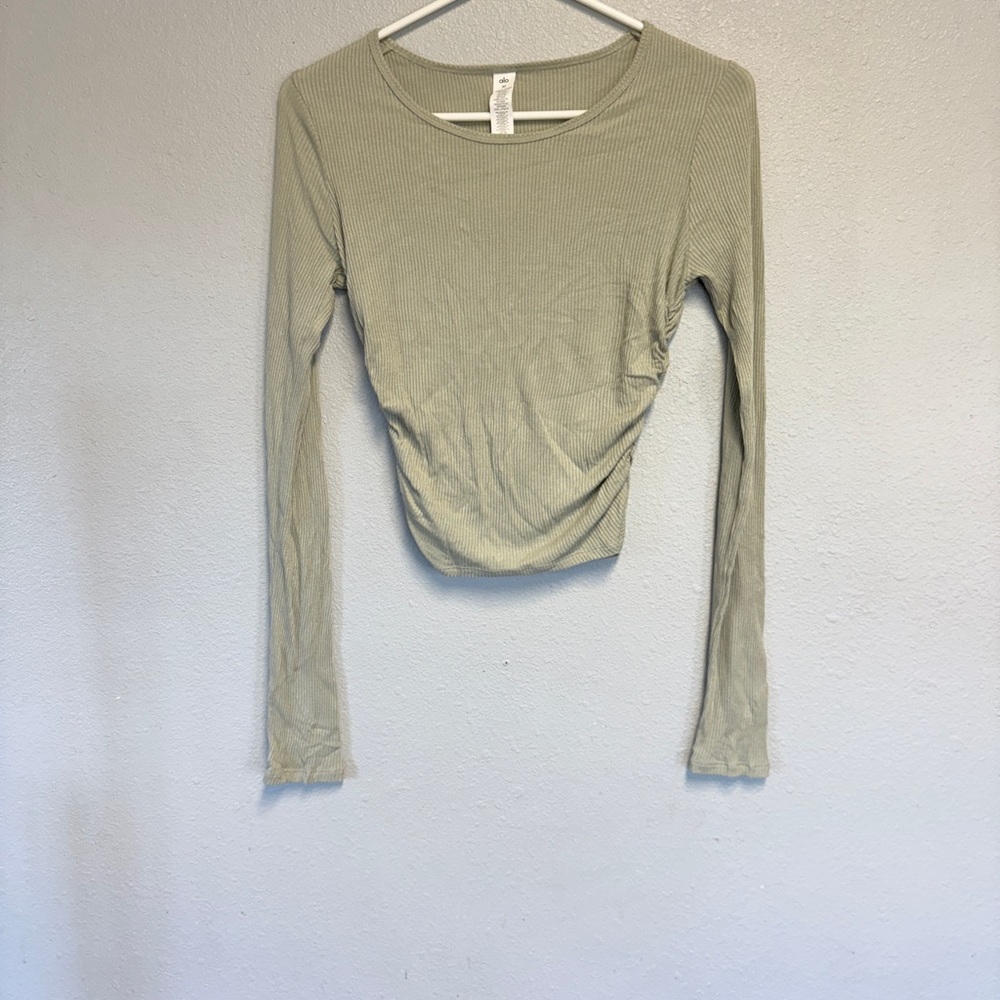 ALO Yoga Ribbed Long Sleeve Top - Light Green